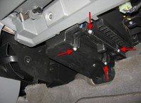 Как поменять салонный фильтр Лачетти?