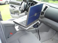 Как зарядить навигатор от компьютера?