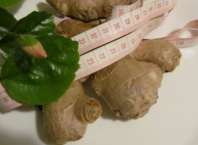 Полезные свойства продуктов: как имбирь влияет на похудение?