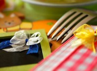 Как сделать хороший бантик с помощью вилки?