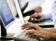 Как устроиться на временную работу летом?