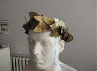 Как сделать лавровый венок?